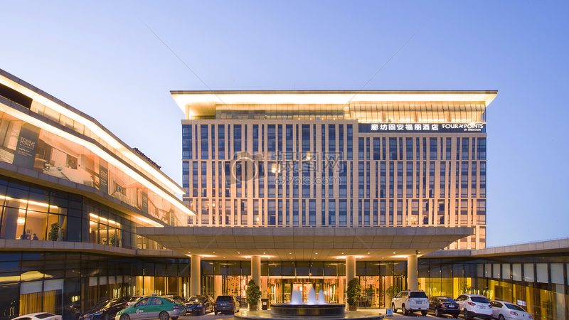 选择信誉良好的旅行社是确保旅行顺利的关键。以下是一些选择旅行社的参考因素：